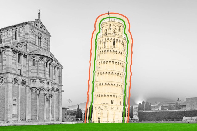 View of the Leaning Tower of Pisa